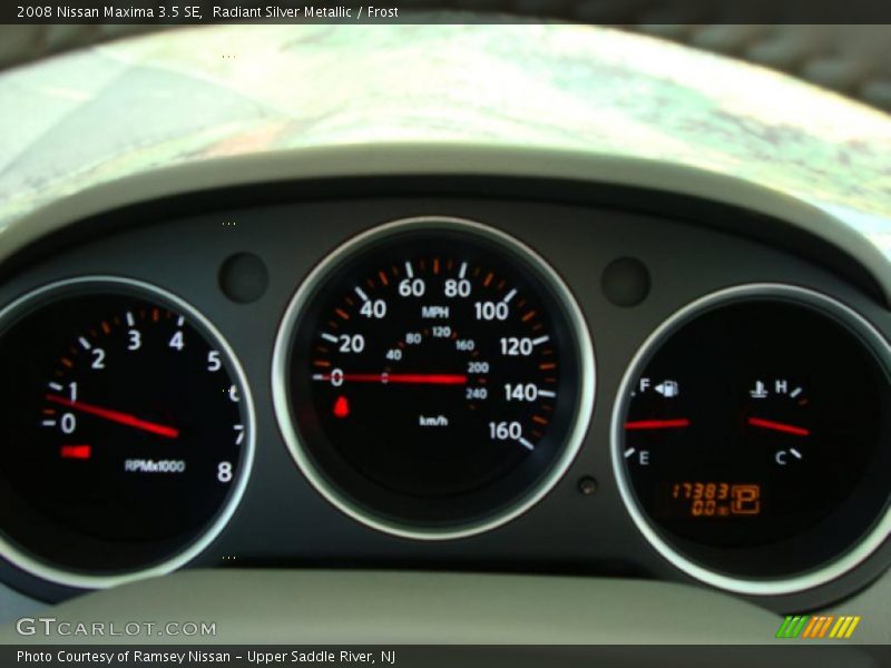 Radiant Silver Metallic / Frost 2008 Nissan Maxima 3.5 SE