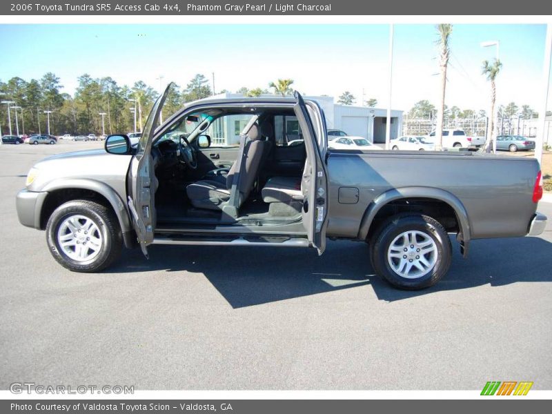 Phantom Gray Pearl / Light Charcoal 2006 Toyota Tundra SR5 Access Cab 4x4