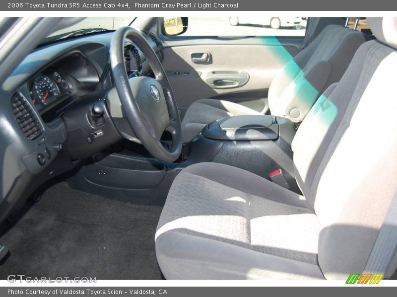 Phantom Gray Pearl / Light Charcoal 2006 Toyota Tundra SR5 Access Cab 4x4