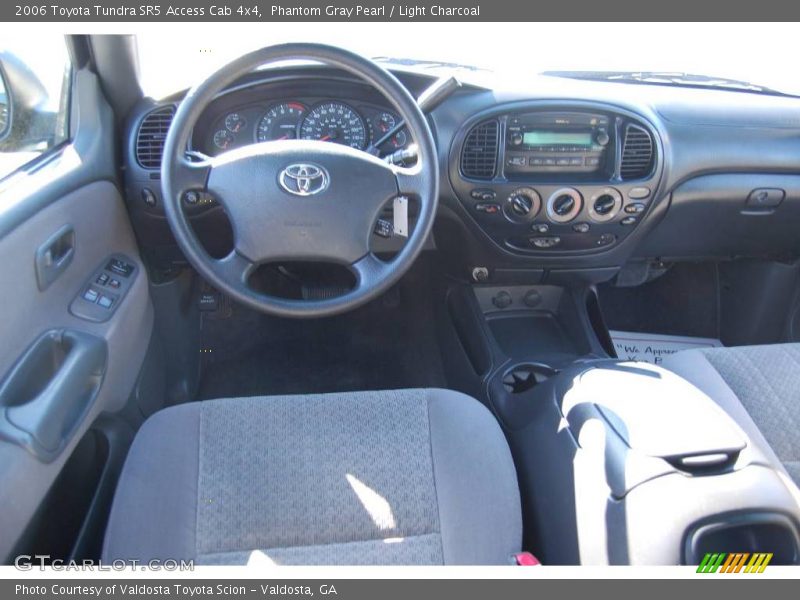 Phantom Gray Pearl / Light Charcoal 2006 Toyota Tundra SR5 Access Cab 4x4