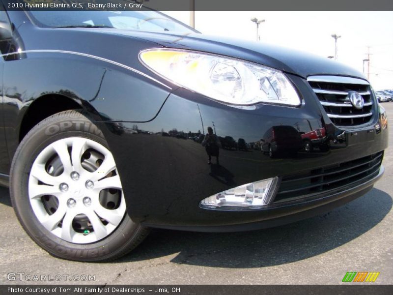 Ebony Black / Gray 2010 Hyundai Elantra GLS