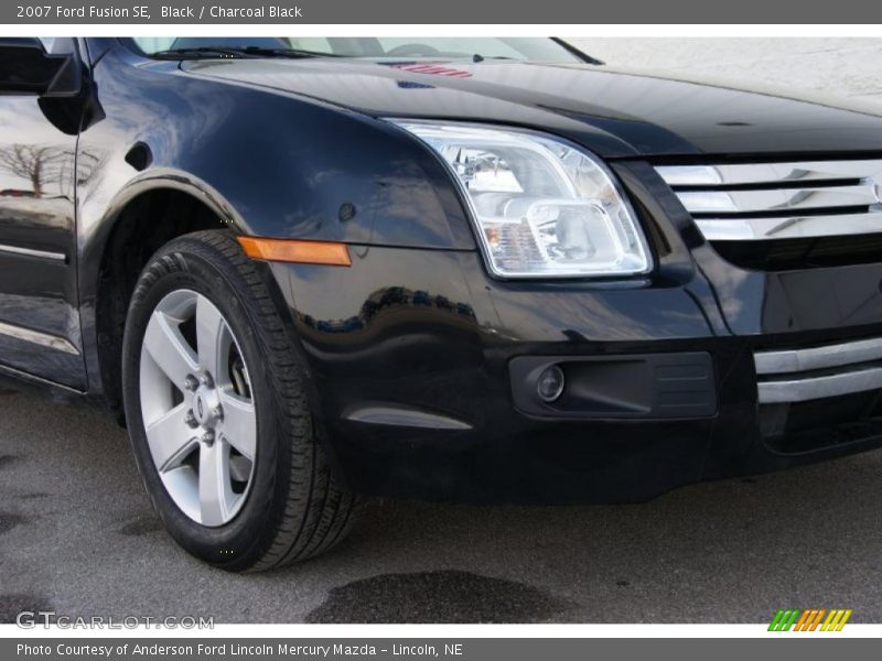 Black / Charcoal Black 2007 Ford Fusion SE