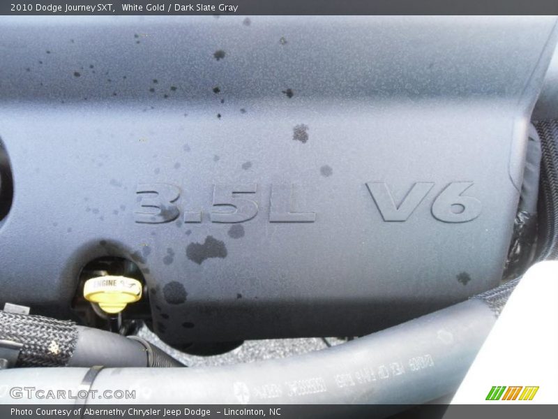 White Gold / Dark Slate Gray 2010 Dodge Journey SXT