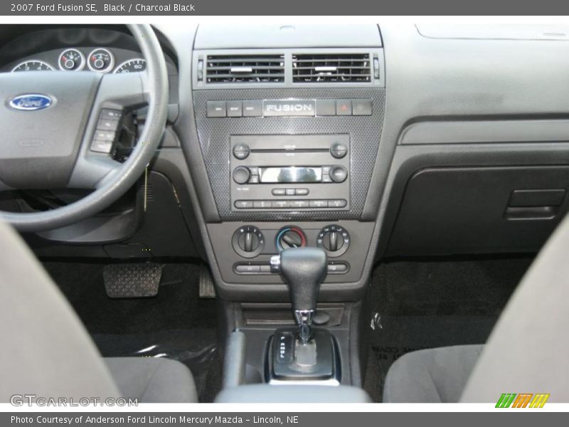 Black / Charcoal Black 2007 Ford Fusion SE