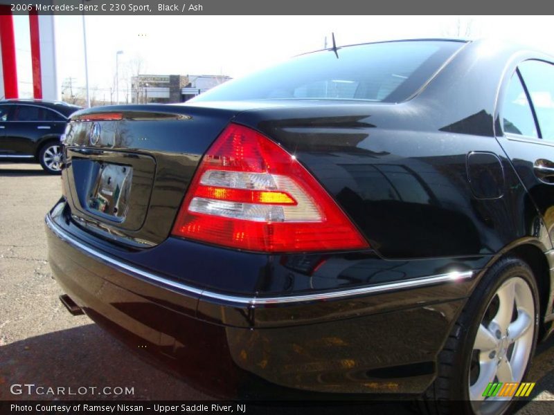 Black / Ash 2006 Mercedes-Benz C 230 Sport