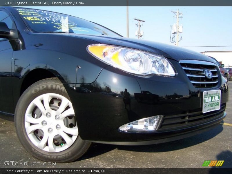 Ebony Black / Gray 2010 Hyundai Elantra GLS