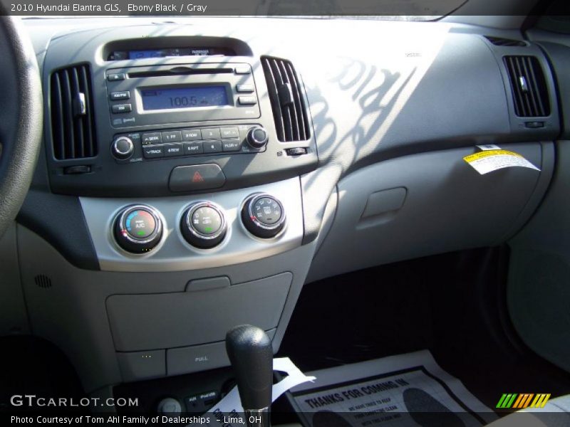 Ebony Black / Gray 2010 Hyundai Elantra GLS