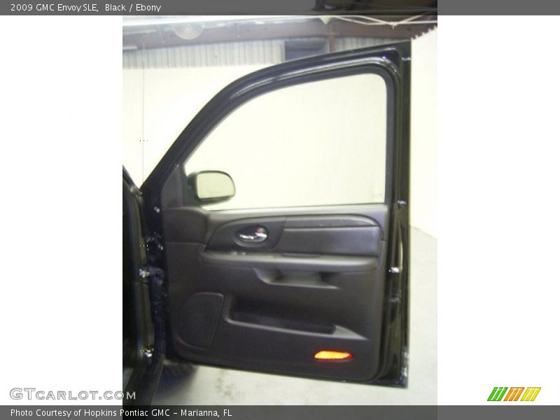 Black / Ebony 2009 GMC Envoy SLE