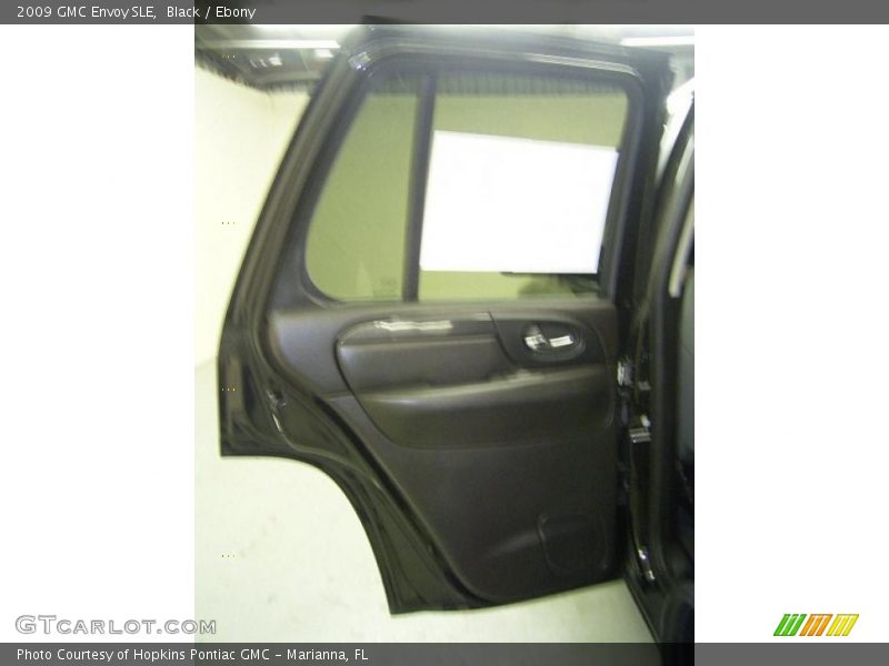 Black / Ebony 2009 GMC Envoy SLE
