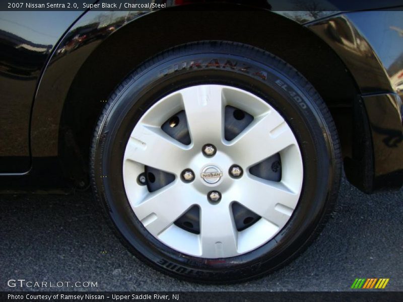 Super Black / Charcoal/Steel 2007 Nissan Sentra 2.0