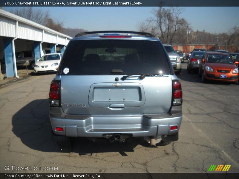 Silver Blue Metallic / Light Cashmere/Ebony 2006 Chevrolet TrailBlazer LS 4x4