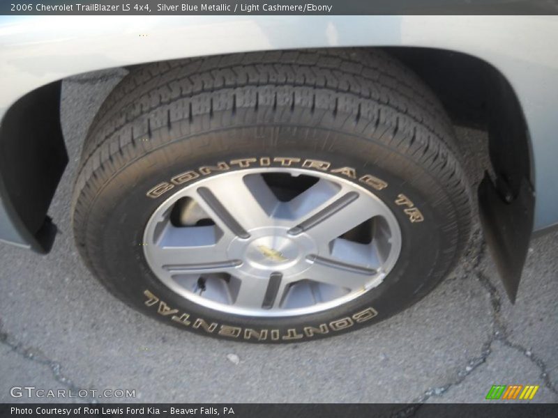 Silver Blue Metallic / Light Cashmere/Ebony 2006 Chevrolet TrailBlazer LS 4x4