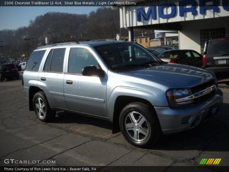 Silver Blue Metallic / Light Cashmere/Ebony 2006 Chevrolet TrailBlazer LS 4x4