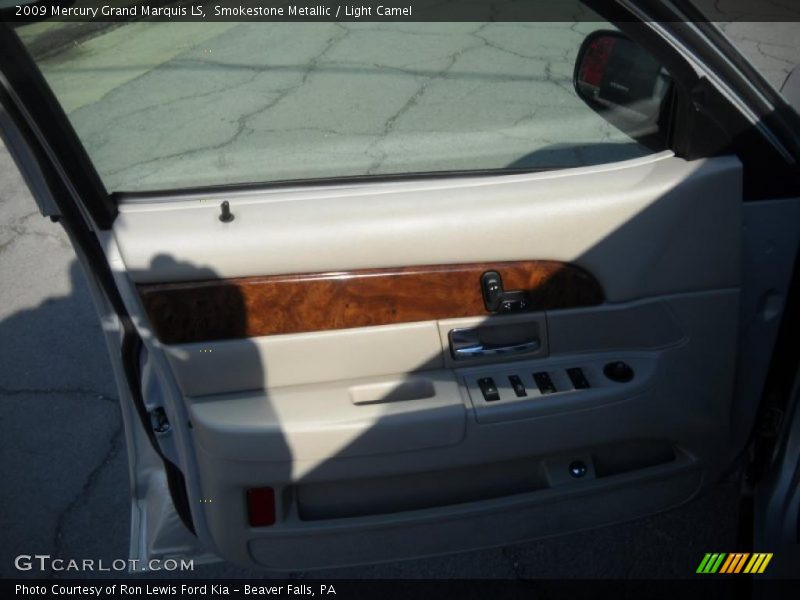 Smokestone Metallic / Light Camel 2009 Mercury Grand Marquis LS