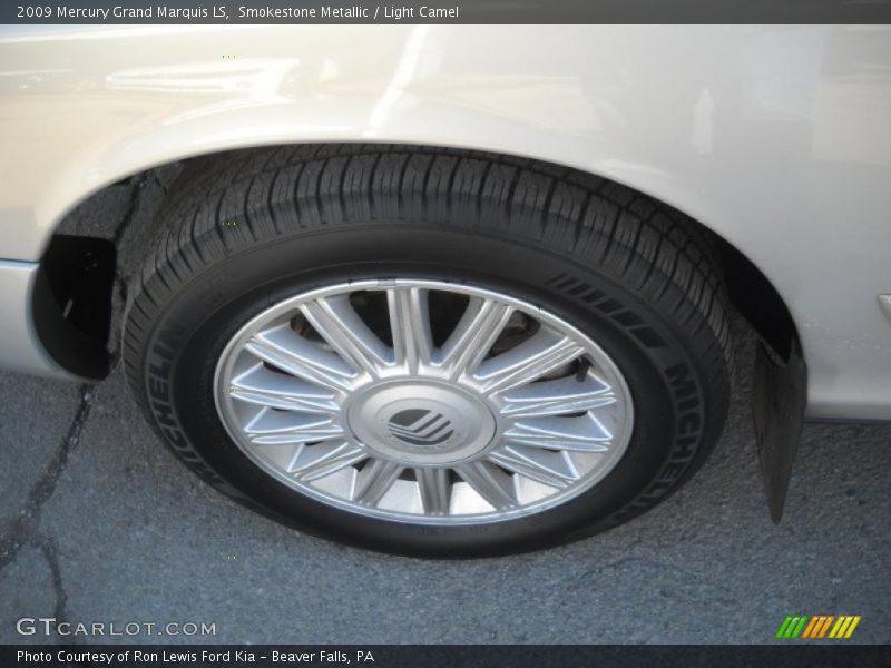 Smokestone Metallic / Light Camel 2009 Mercury Grand Marquis LS