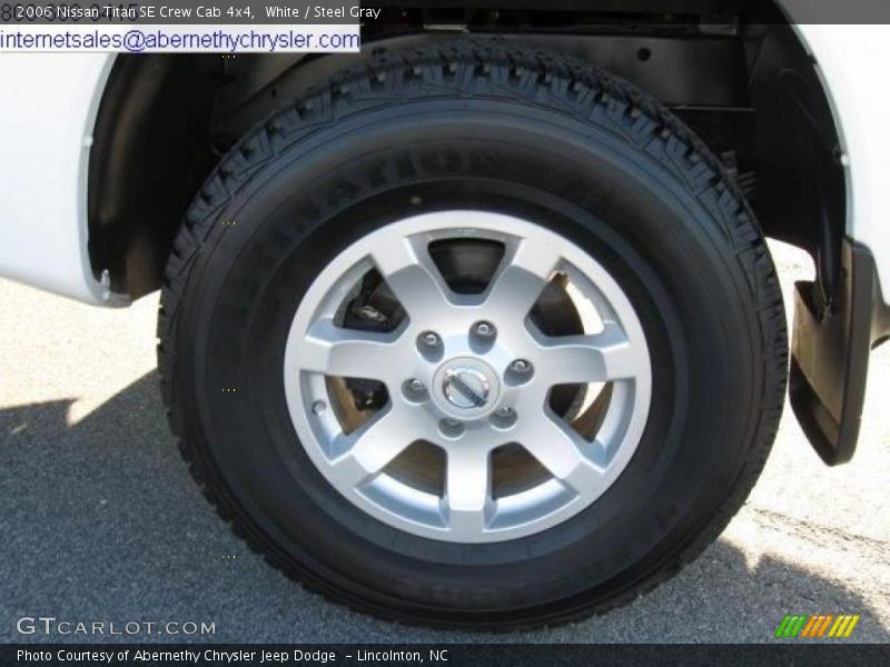 White / Steel Gray 2006 Nissan Titan SE Crew Cab 4x4