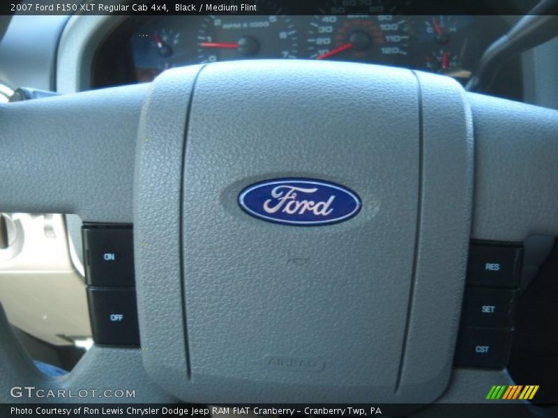 Black / Medium Flint 2007 Ford F150 XLT Regular Cab 4x4