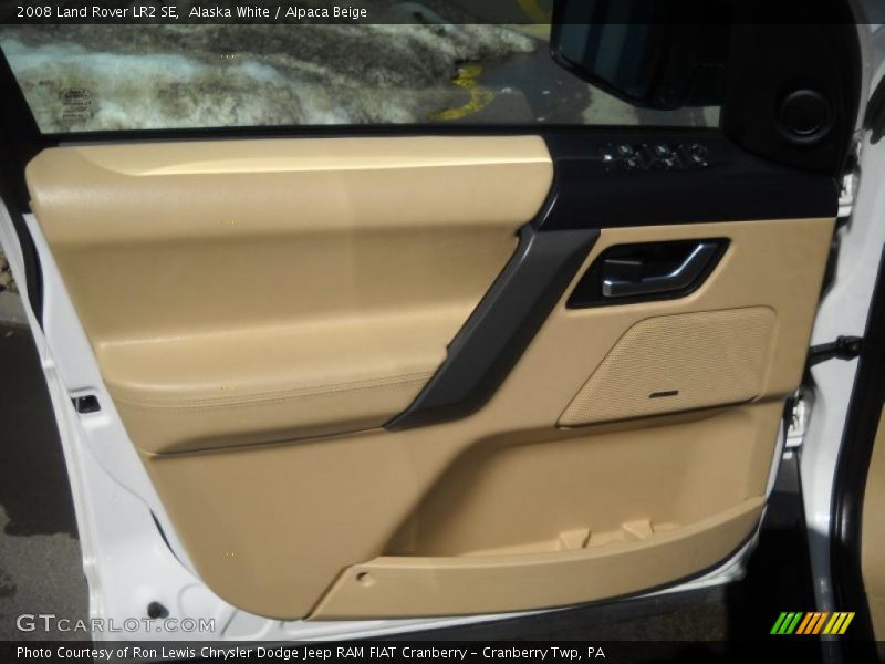 Alaska White / Alpaca Beige 2008 Land Rover LR2 SE