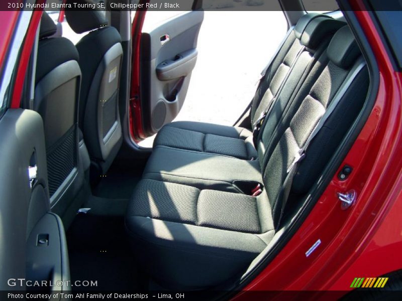Chilipepper Red / Black 2010 Hyundai Elantra Touring SE