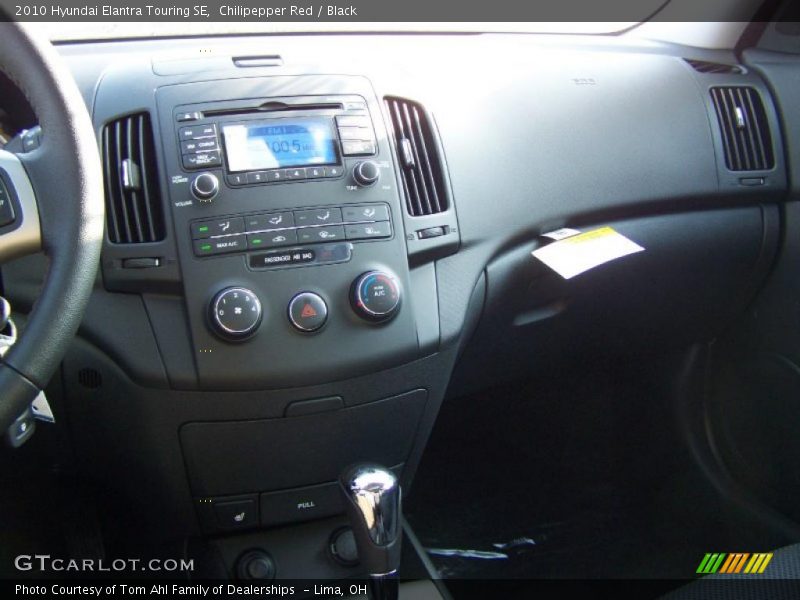 Chilipepper Red / Black 2010 Hyundai Elantra Touring SE