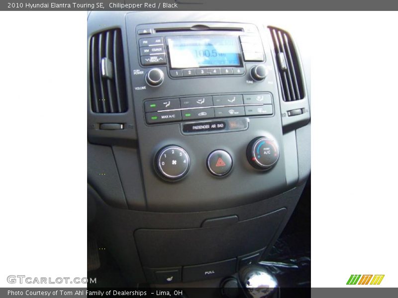 Chilipepper Red / Black 2010 Hyundai Elantra Touring SE