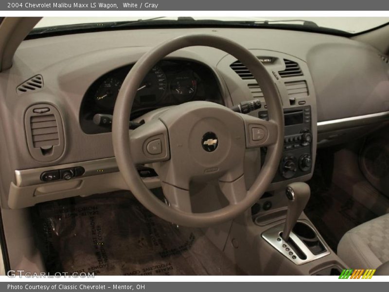 White / Gray 2004 Chevrolet Malibu Maxx LS Wagon