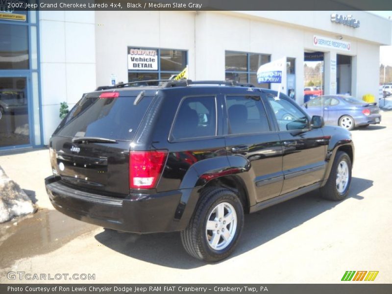 Black / Medium Slate Gray 2007 Jeep Grand Cherokee Laredo 4x4