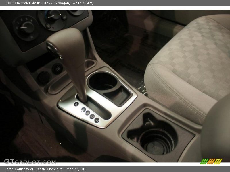 White / Gray 2004 Chevrolet Malibu Maxx LS Wagon