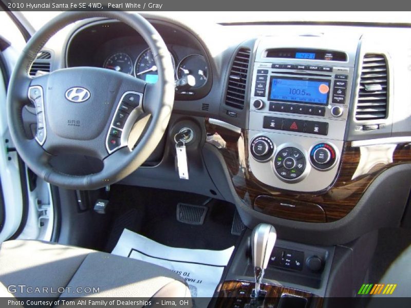 Pearl White / Gray 2010 Hyundai Santa Fe SE 4WD