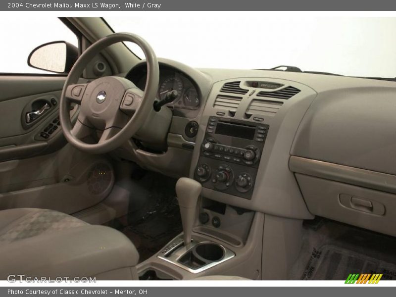 White / Gray 2004 Chevrolet Malibu Maxx LS Wagon