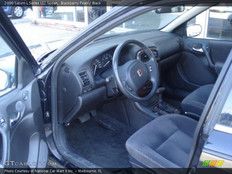 Blackberry Pearl / Black 2000 Saturn L Series LS2 Sedan