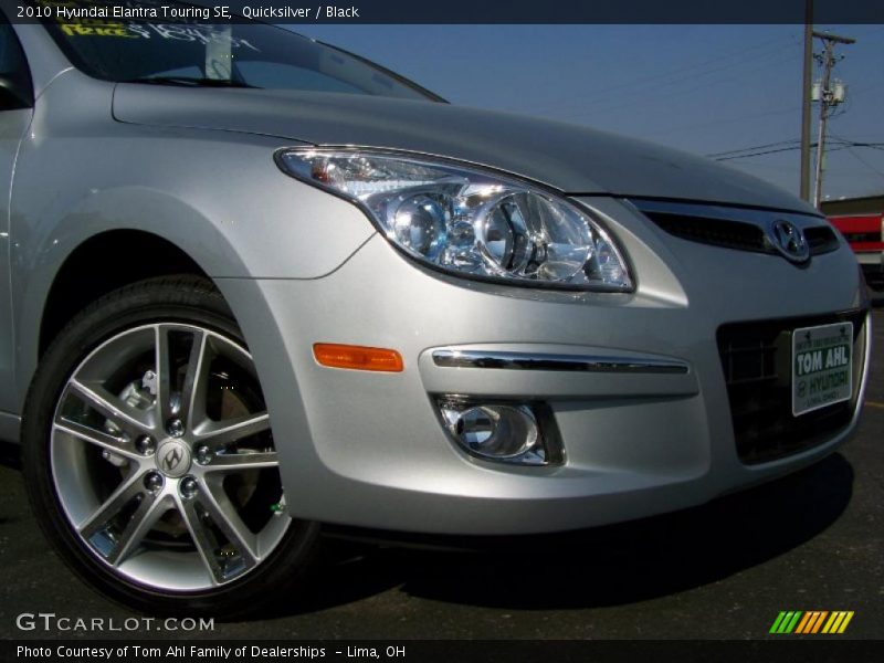 Quicksilver / Black 2010 Hyundai Elantra Touring SE