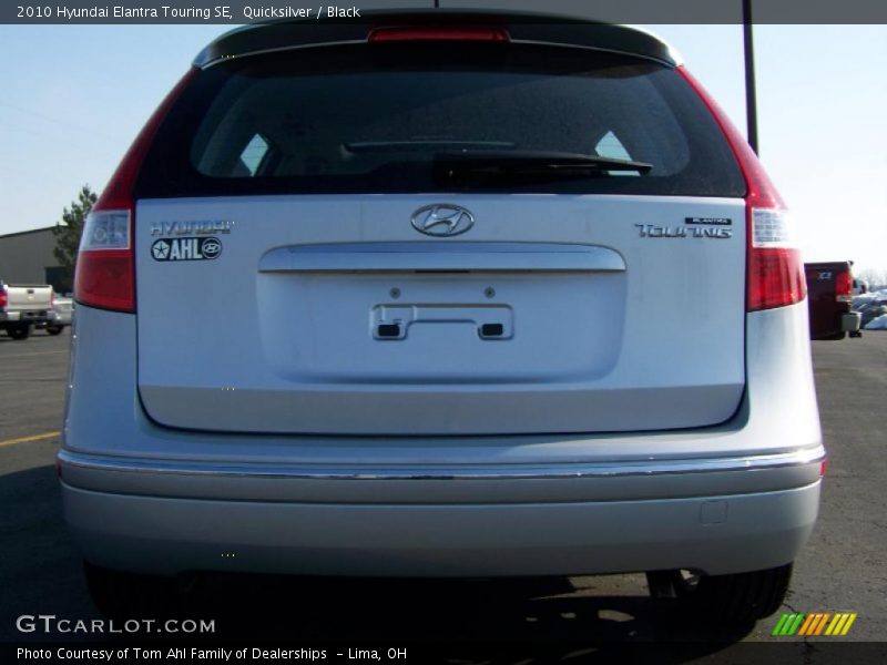 Quicksilver / Black 2010 Hyundai Elantra Touring SE