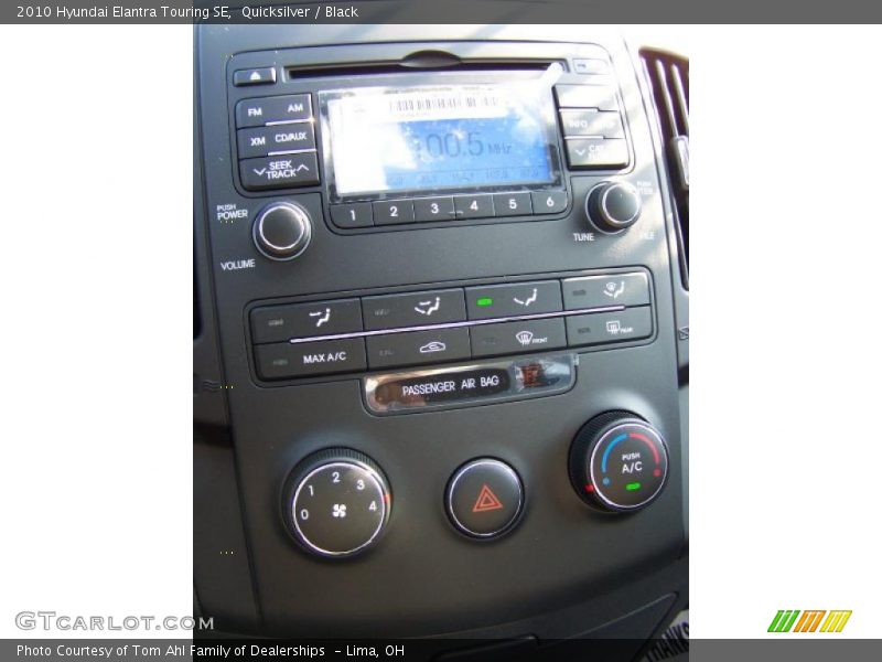 Quicksilver / Black 2010 Hyundai Elantra Touring SE
