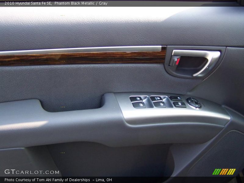 Phantom Black Metallic / Gray 2010 Hyundai Santa Fe SE