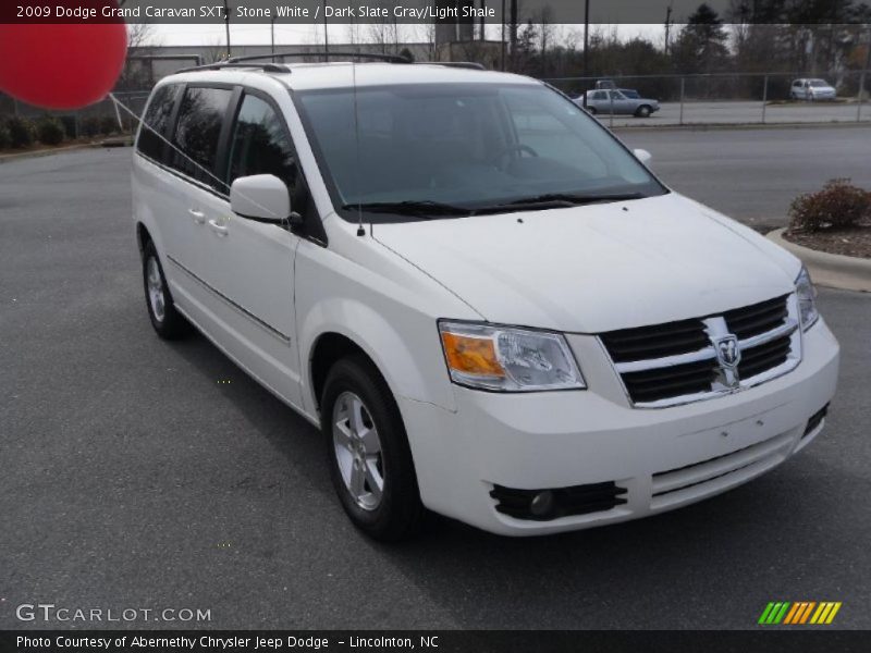 Stone White / Dark Slate Gray/Light Shale 2009 Dodge Grand Caravan SXT
