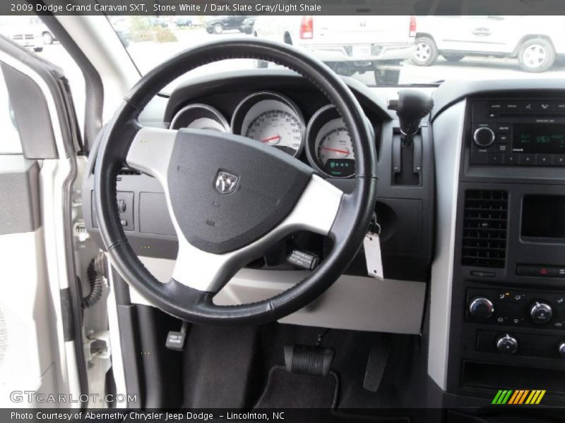 Stone White / Dark Slate Gray/Light Shale 2009 Dodge Grand Caravan SXT