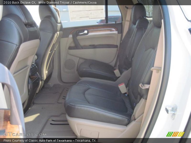 White Diamond Tricoat / Cashmere/Cocoa 2010 Buick Enclave CX