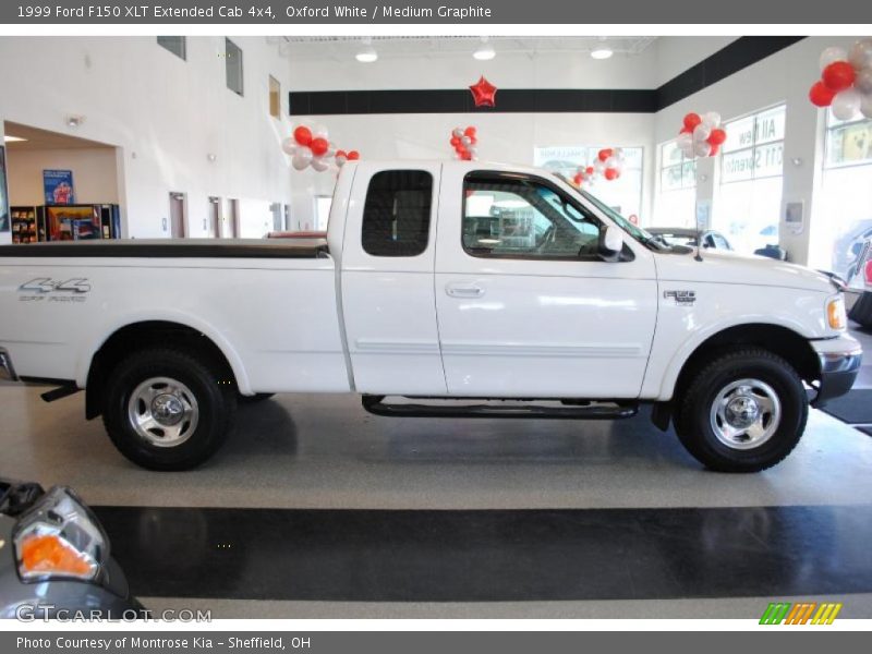 Oxford White / Medium Graphite 1999 Ford F150 XLT Extended Cab 4x4