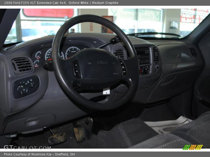 Oxford White / Medium Graphite 1999 Ford F150 XLT Extended Cab 4x4