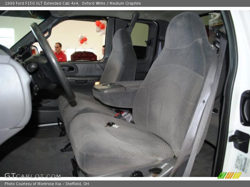 Oxford White / Medium Graphite 1999 Ford F150 XLT Extended Cab 4x4