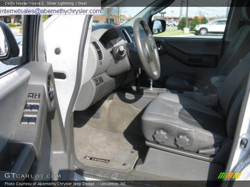 Silver Lightning / Steel 2009 Nissan Xterra S