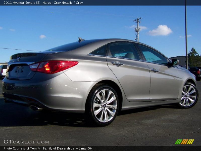 Harbor Gray Metallic / Gray 2011 Hyundai Sonata SE