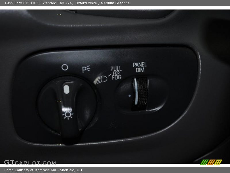 Oxford White / Medium Graphite 1999 Ford F150 XLT Extended Cab 4x4