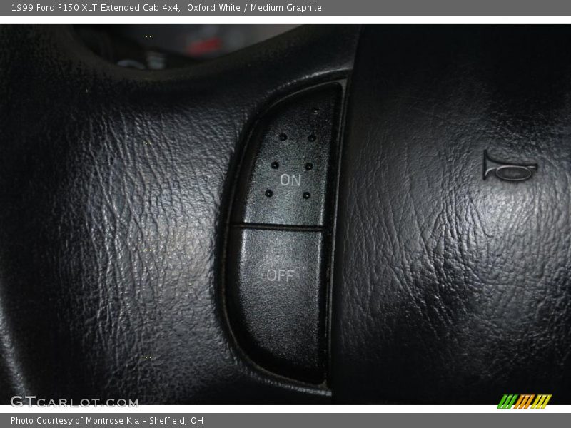 Oxford White / Medium Graphite 1999 Ford F150 XLT Extended Cab 4x4