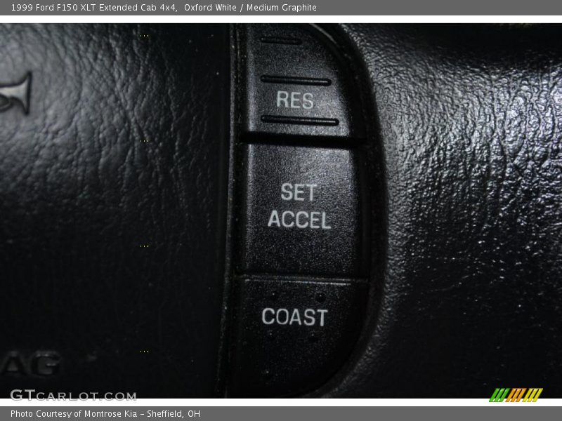 Oxford White / Medium Graphite 1999 Ford F150 XLT Extended Cab 4x4