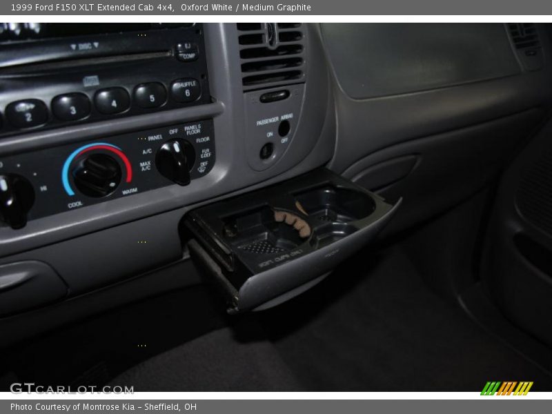 Oxford White / Medium Graphite 1999 Ford F150 XLT Extended Cab 4x4