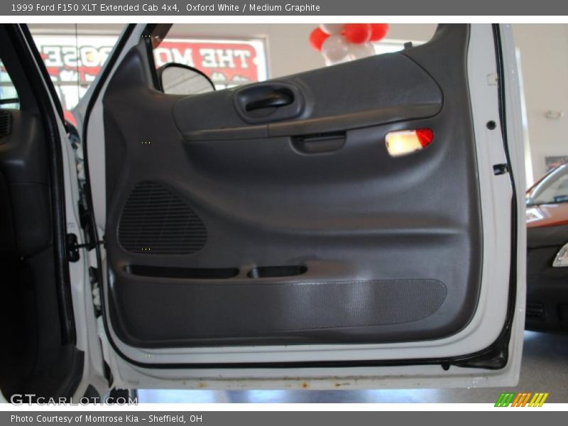 Oxford White / Medium Graphite 1999 Ford F150 XLT Extended Cab 4x4
