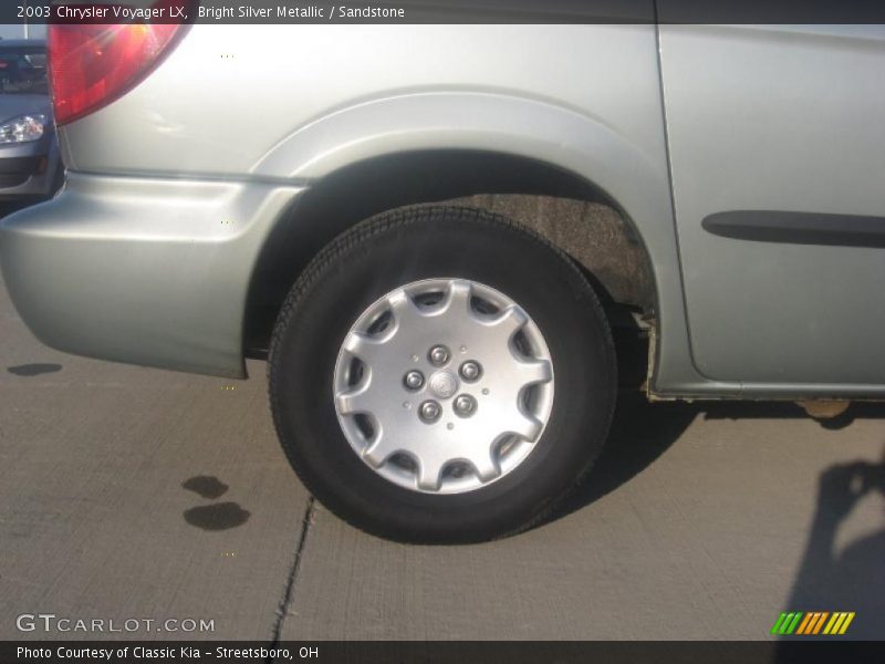 Bright Silver Metallic / Sandstone 2003 Chrysler Voyager LX