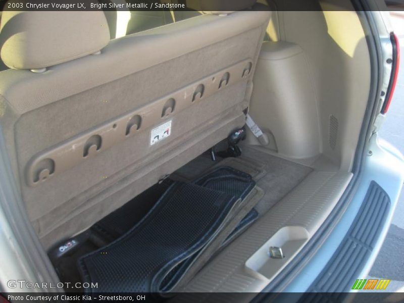 Bright Silver Metallic / Sandstone 2003 Chrysler Voyager LX